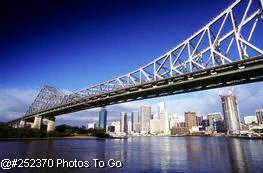 Bridge w/ city skyline, Brisbane, Australia