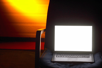 register.com/lib2/category3/laptop0001.gif