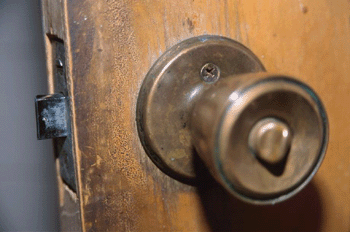 register.com/lib2/category9/brass0005.gif